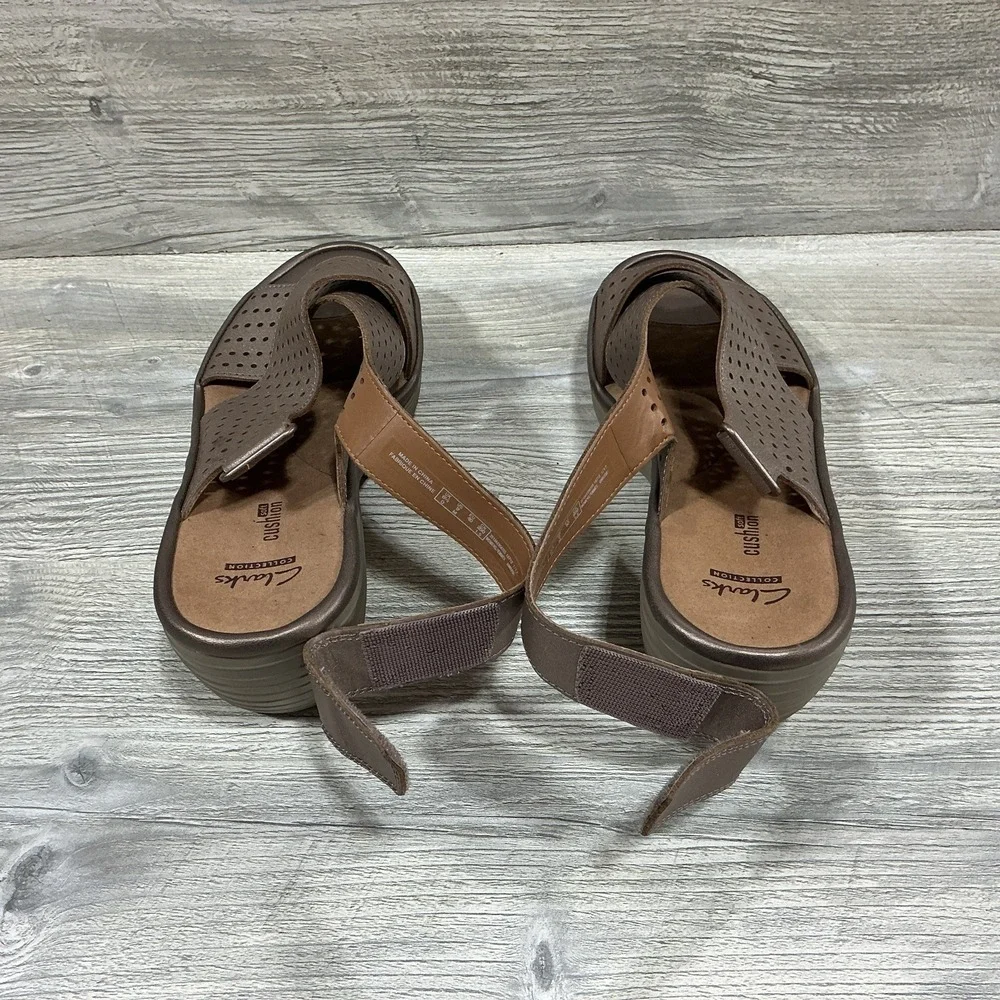 Clarks Reedly Variel Wedge Sandals Metallic Pale Bronze Women's Size 9 M